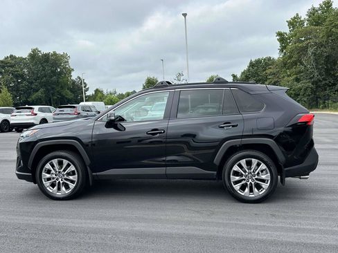 Used 2025 Toyota RAV4 XLE Premium FWD image 24
