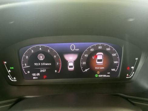 Used 2025 Honda Accord SE image 16