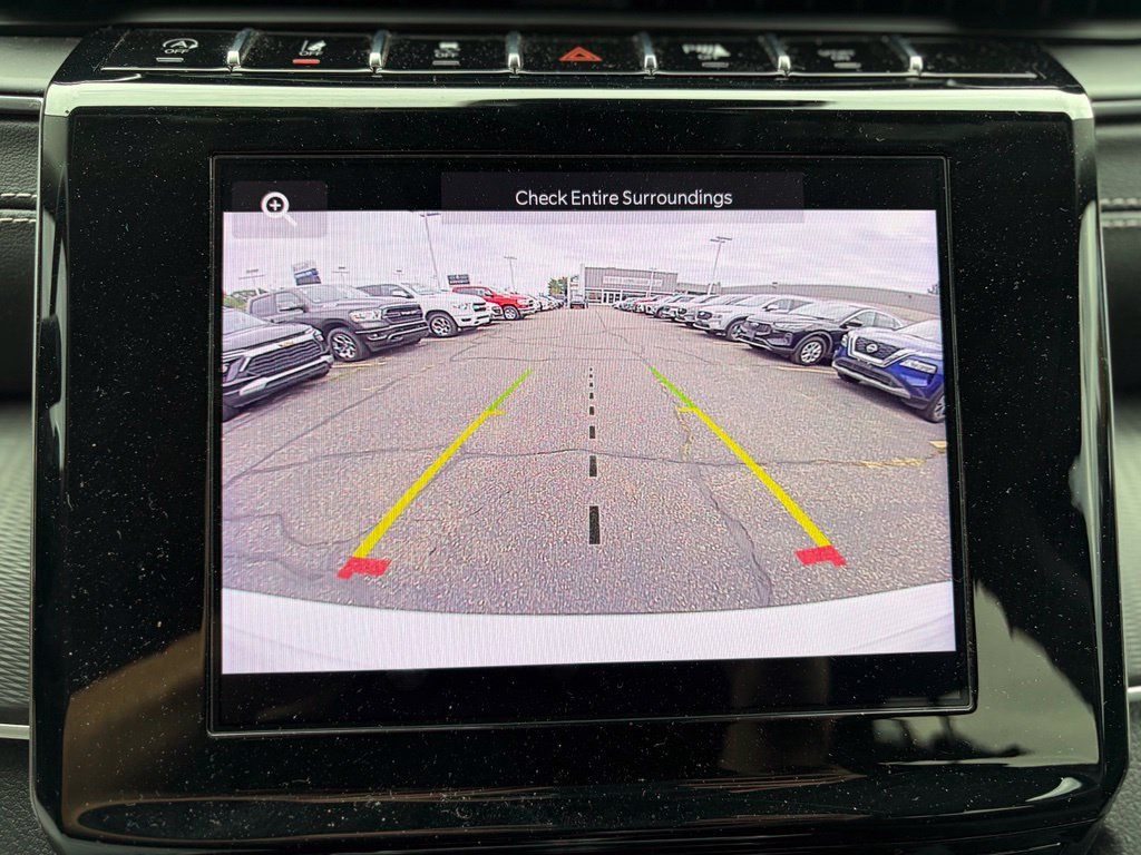 Used 2023 Jeep Grand Cherokee L Laredo w/ Luxury Tech Group I AWD/4WD image 40