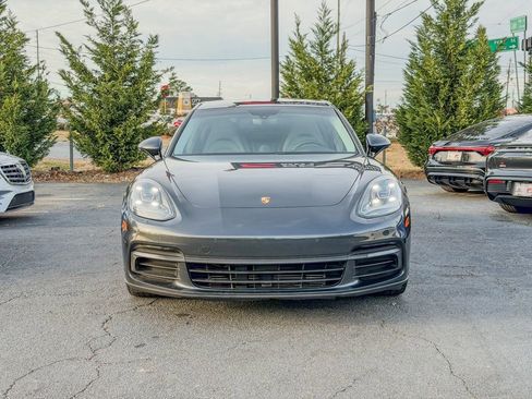 Used 2018 Porsche Panamera w/ Premium Package Plus image 4