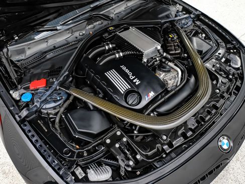 Used 2019 BMW M4 Coupe w/ Competition Package RWD image 43