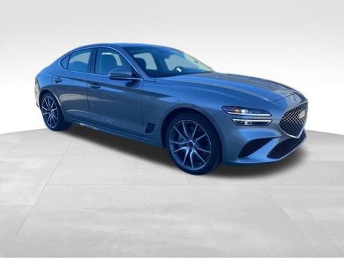 Used 2026 Genesis G70 2.5T image 8