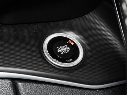 Used 2025 Jeep Grand Cherokee Altitude AWD/4WD image 19