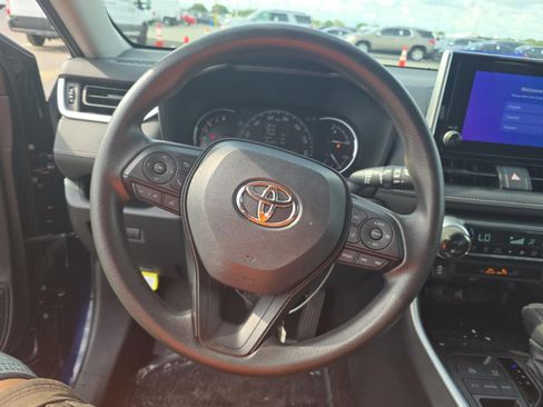 Used 2024 Toyota RAV4 XLE FWD image 23