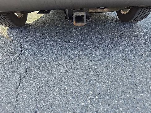 Used 2017 Chrysler Pacifica LX w/ Tire & Wheel Group image 7