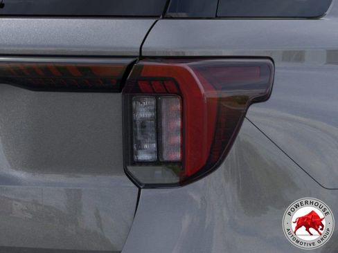 New 2026 Ford Explorer ST-Line w/ ST-Line Street Pack RWD image 23