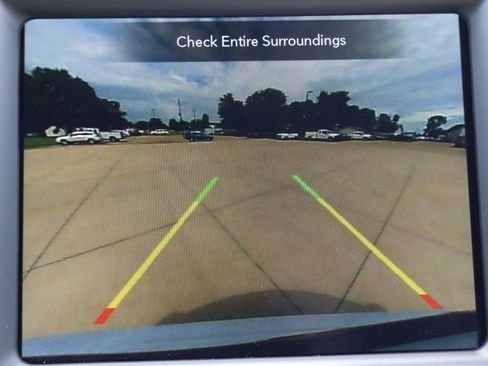 Used 2023 Chrysler 300 Touring L image 20