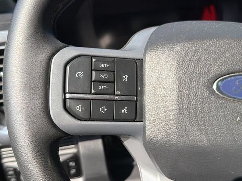 Used 2025 Ford F250 Lariat w/ Chrome Package AWD/4WD image 8