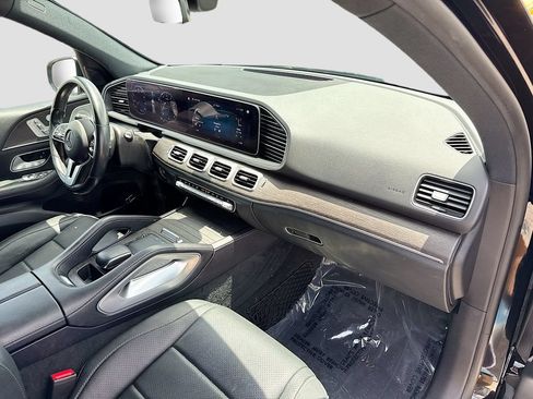 Used 2021 Mercedes-Benz GLE 350 4MATIC w/ AMG Line Exterior image 14
