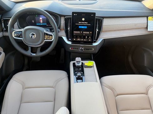 New 2026 Volvo XC90 B6 Plus image 9