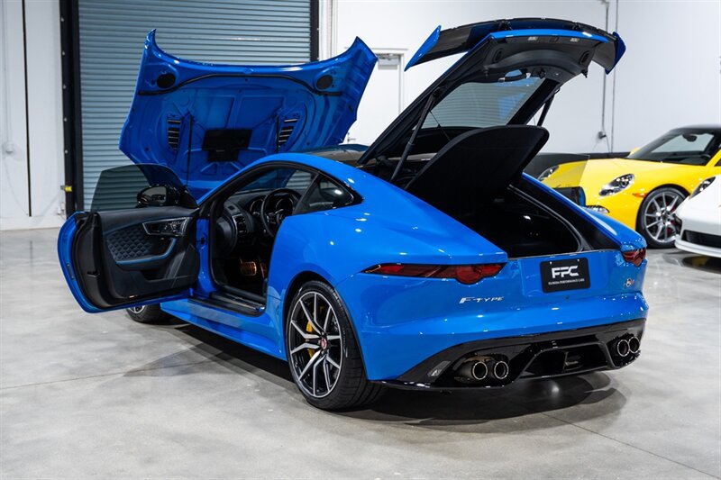 Used 2018 Jaguar F-TYPE SVR AWD/4WD image 34