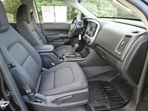 Used 2020 GMC Canyon SLE w/ Elevation Edition image 29