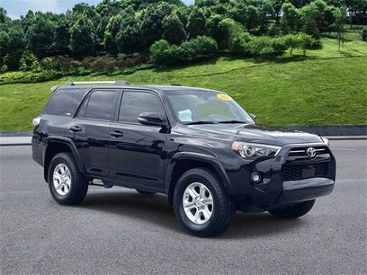 Certified 2022 Toyota 4Runner SR5 Premium w/ Moonroof Package
