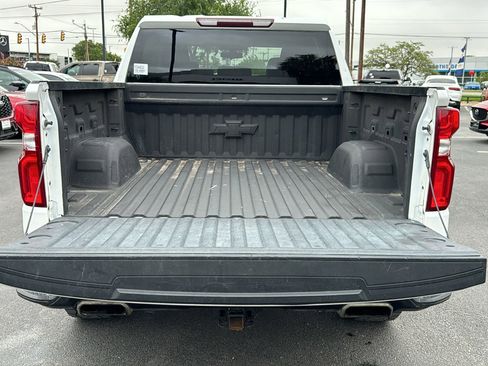 Used 2021 Chevrolet Silverado 1500 LT Trail Boss w/ Bed Protection Package image 19