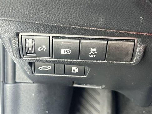 Used 2023 Toyota Corolla Cross AWD Hybrid image 25