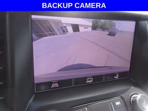 Used 2023 GMC Acadia SLE w/ Driver Convenience Package AWD/4WD image 7