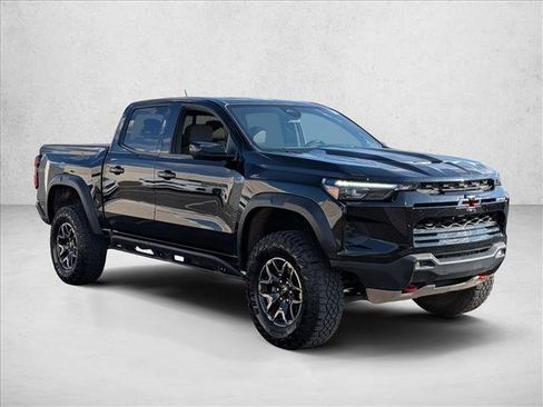Used 2024 Chevrolet Colorado ZR2 w/ Safety Package AWD/4WD image 3