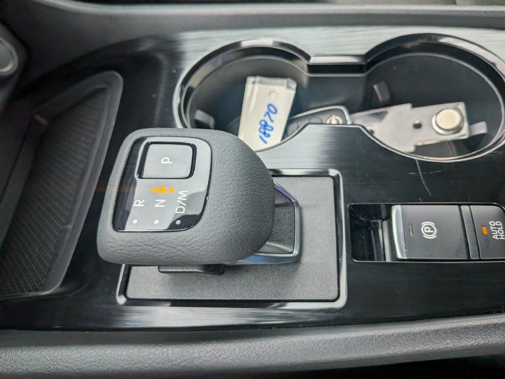 Used 2026 Nissan Rogue SV AWD/4WD image 15