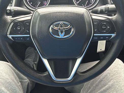 Used 2023 Toyota Camry LE FWD image 12