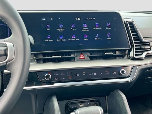 Certified 2024 Kia Sportage EX AWD/4WD image 16