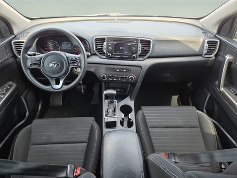 Used 2018 Kia Sportage LX AWD/4WD image 9