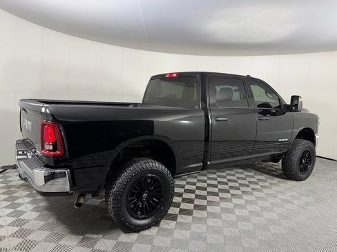 Used 2026 RAM 2500 Big Horn AWD/4WD image 7