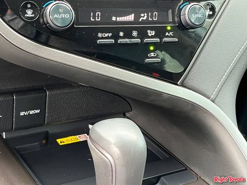 Certified 2022 Toyota Camry XSE w/ Carpet Mat Package (TMS) FWD image 30