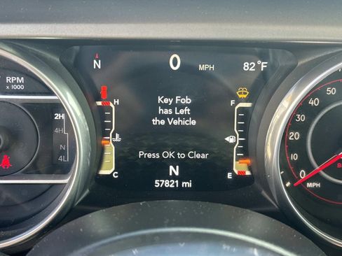 Used 2018 Jeep Wrangler Unlimited Rubicon w/ Uconnect 4C Nav & Sound Group AWD/4WD image 27