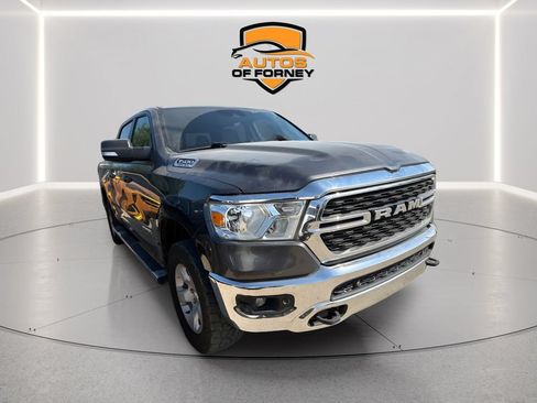 Used 2022 RAM 1500 Big Horn AWD/4WD image 4
