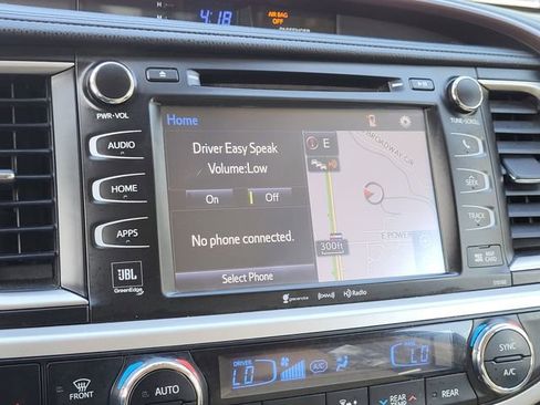 Used 2016 Toyota Highlander Limited Platinum AWD/4WD image 16