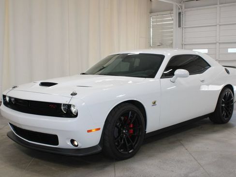 Used 2021 Dodge Challenger R/T Scat Pack w/ 1320 Plus Group RWD image 6
