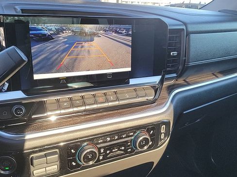 Used 2025 Chevrolet Silverado 1500 LT Trail Boss w/ Protection Package image 17