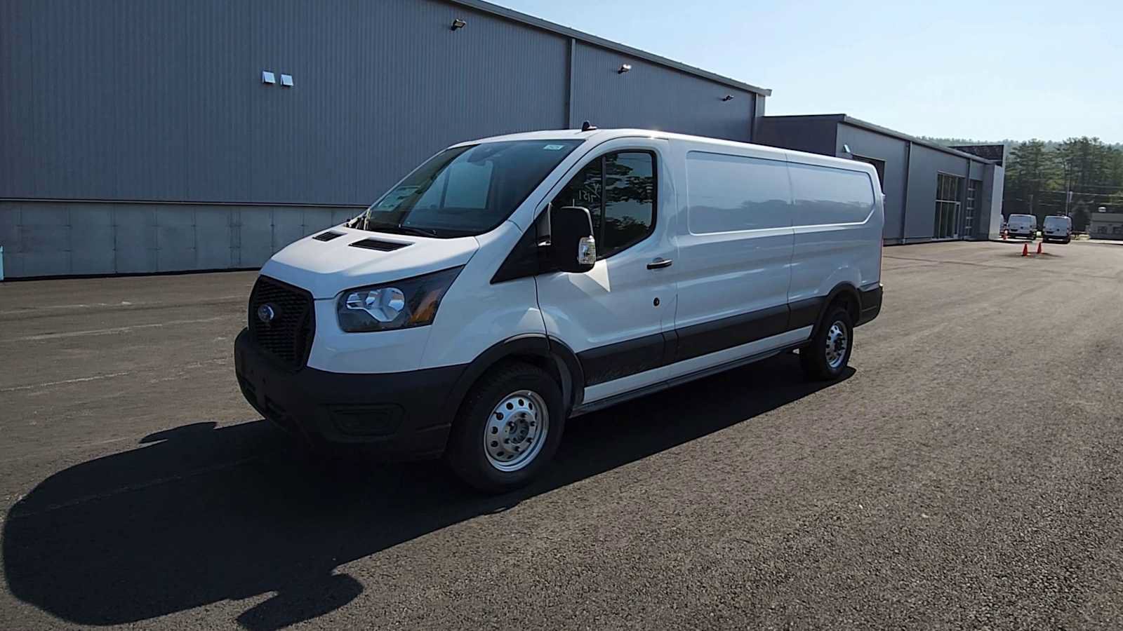 New 2025 Ford Transit 350 Low Roof w/ Electrician Trade Package RWD image 4