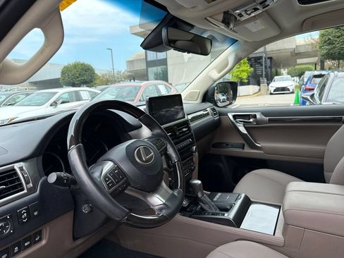 Certified 2023 Lexus GX 460 Premium w/ Premium Package AWD/4WD image 12