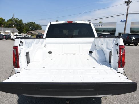 Used 2025 Ford F150 XLT w/ Equipment Group 301A Standard AWD/4WD image 8