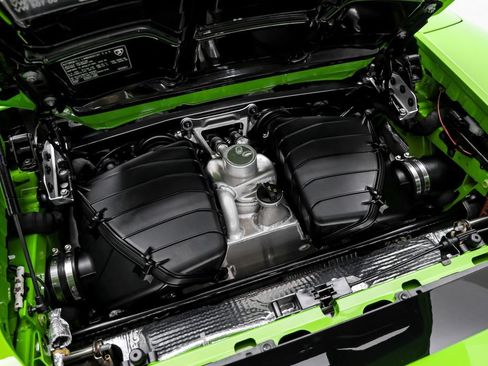 Used 2024 Lamborghini Huracan EVO AWD/4WD image 45