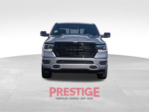 Used 2023 RAM 1500 Laramie AWD/4WD image 3
