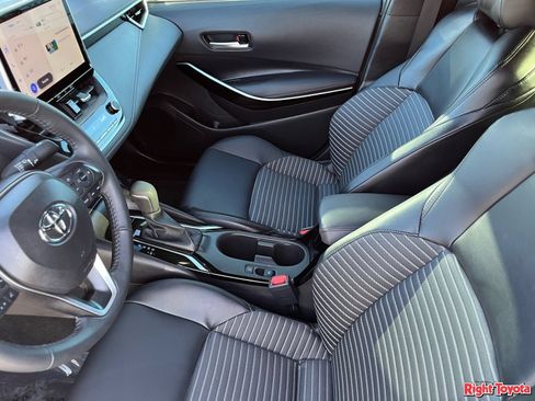 Certified 2025 Toyota Corolla XSE FWD image 20