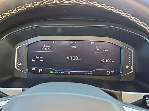 Certified 2022 Volkswagen Atlas Cross Sport SE image 18