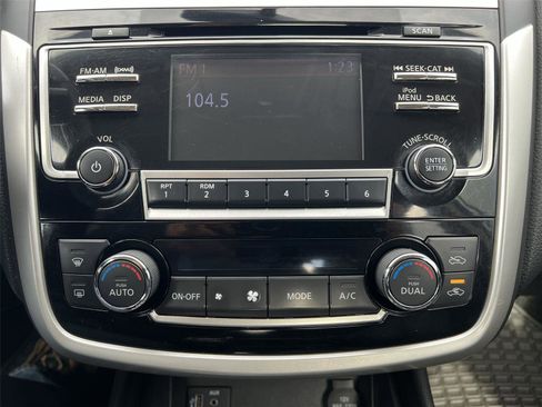 Used 2018 Nissan Altima 2.5 SL image 16