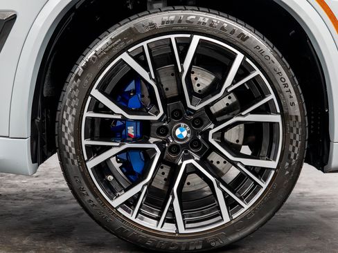 Used 2025 BMW X5 M Competition w/ Executive Package AWD/4WD image 24