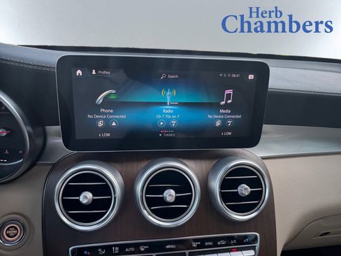 Used 2022 Mercedes-Benz GLC 300 4MATIC image 15