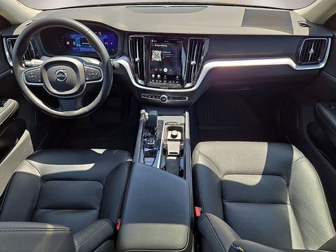 Used 2023 Volvo S60 B5 Core w/ Climate Package FWD image 17
