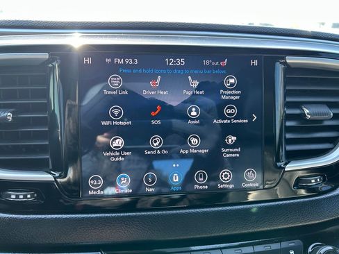 Used 2020 Chrysler Pacifica Touring-L Plus image 12