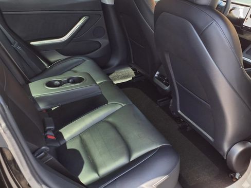 Used 2021 Tesla Model 3 Standard Range Plus RWD image 23