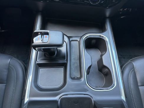 Used 2026 Chevrolet Silverado 1500 RST AWD/4WD image 15