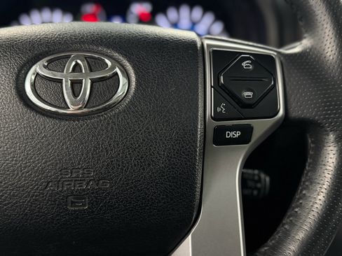 Used 2016 Toyota 4Runner SR5 Premium image 21