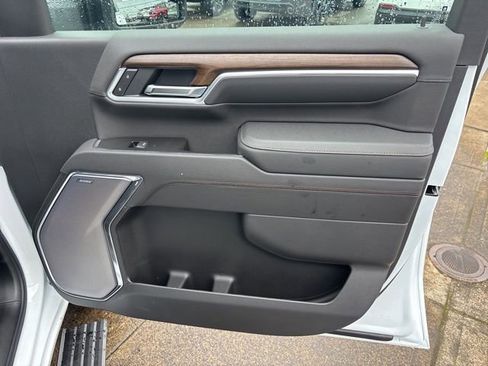 New 2026 Chevrolet Silverado 3500 High Country w/ High Country Premium Package AWD/4WD image 44