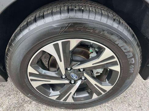Used 2024 Subaru Crosstrek 2.0i Premium AWD/4WD image 36