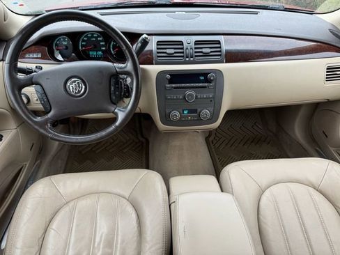 Used 2010 Buick Lucerne CXL FWD image 12